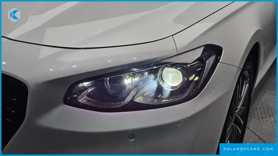 HYUNDAI GRANDEUR 2.2 DIESEL PREMIUM
