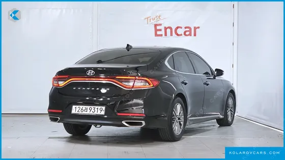 HYUNDAI GRANDEUR 2.4 PREMIUM