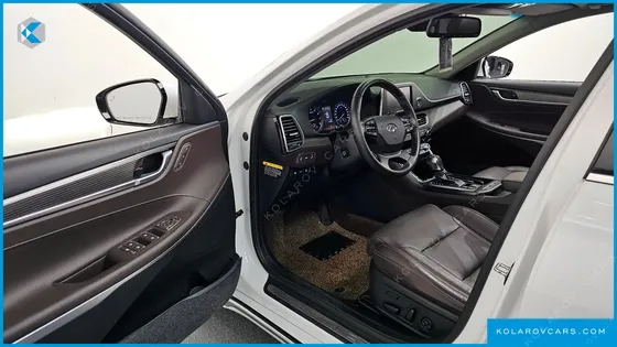 HYUNDAI GRANDEUR 2.4 PREMIUM