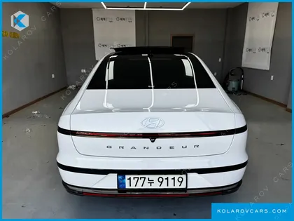 HYUNDAI GRANDEUR CALLIGRAPHY