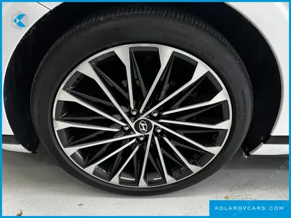 HYUNDAI GRANDEUR CALLIGRAPHY