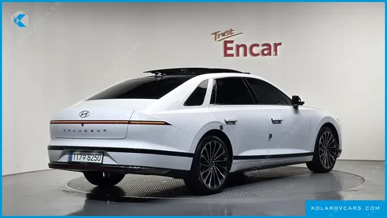 HYUNDAI GRANDEUR CALLIGRAPHY