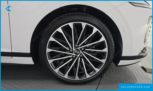 HYUNDAI GRANDEUR CALLIGRAPHY