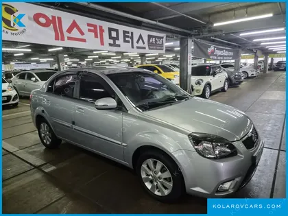 KIA PRIDE 4DR 1.6 CVVT SLX