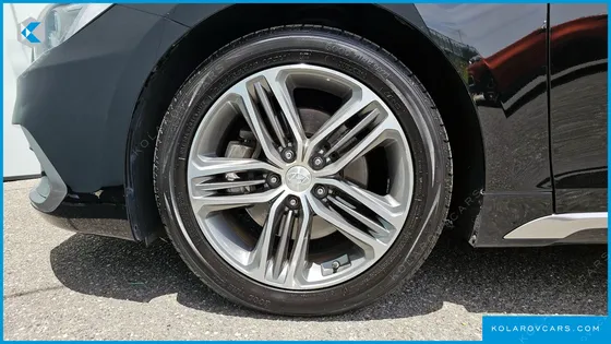HYUNDAI GRANDEUR 2.4 PREMIUM
