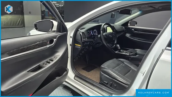HYUNDAI GRANDEUR 2.4 PREMIUM