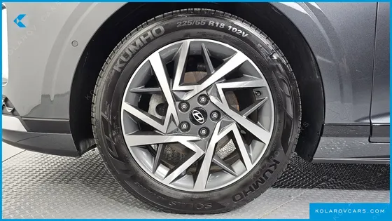 HYUNDAI GRANDEUR PREMIUM