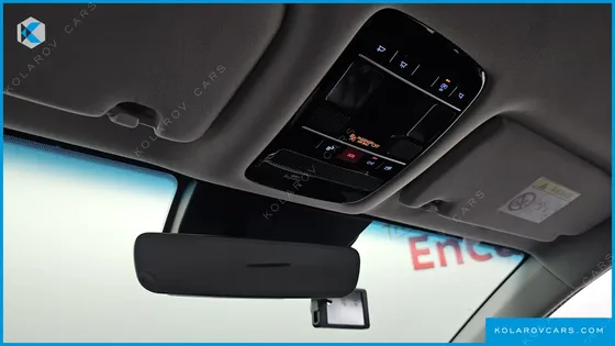 HYUNDAI GRANDEUR PREMIUM