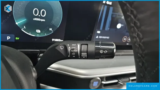 HYUNDAI GRANDEUR PREMIUM