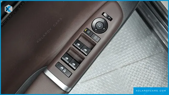 HYUNDAI GRANDEUR PREMIUM
