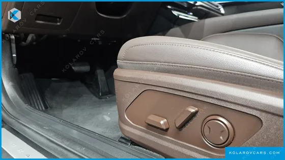 HYUNDAI GRANDEUR PREMIUM