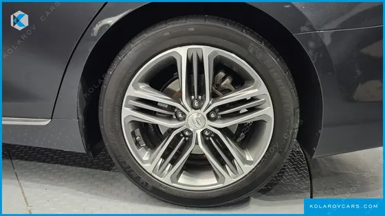 HYUNDAI GRANDEUR 2.4 PREMIUM