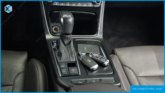 HYUNDAI GRANDEUR 2.4 PREMIUM