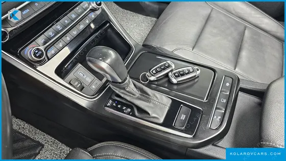 HYUNDAI GRANDEUR 3.0 LPI MODERN (RENTAL CAR)