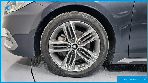 HYUNDAI GRANDEUR 3.0 EXCLUSIVE