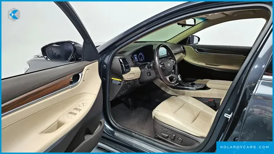 HYUNDAI GRANDEUR 3.0 EXCLUSIVE