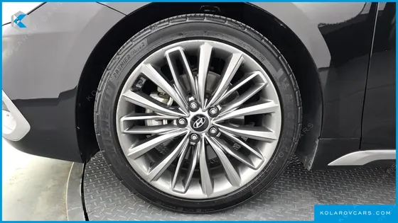 HYUNDAI GRANDEUR 2.4 PREMIUM
