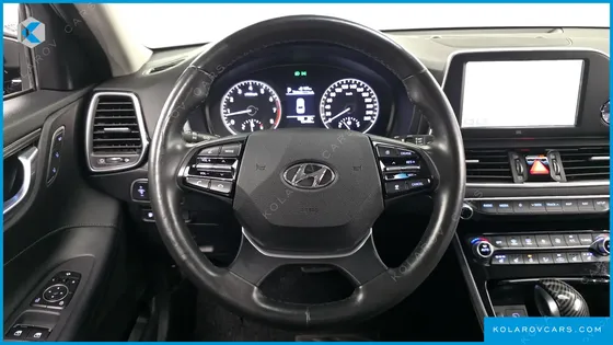 HYUNDAI GRANDEUR 2.4 PREMIUM