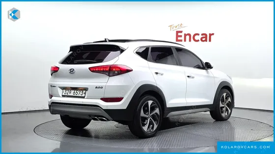 HYUNDAI TUCSON DIESEL 2.0 2WD