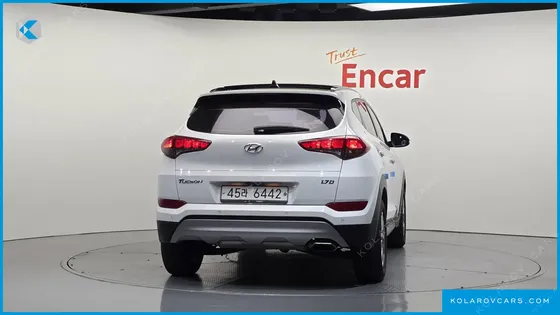 HYUNDAI TUCSON DIESEL 1.7 2WD