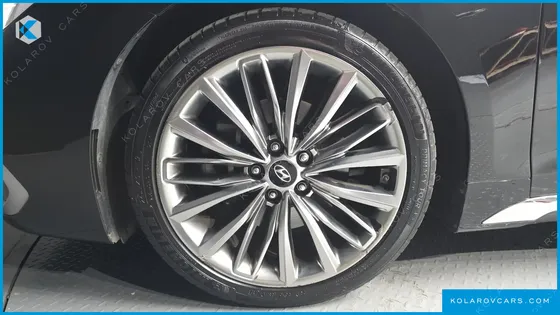 HYUNDAI GRANDEUR 2.4 PREMIUM