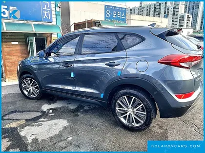 HYUNDAI TUCSON DIESEL 2.0 2WD