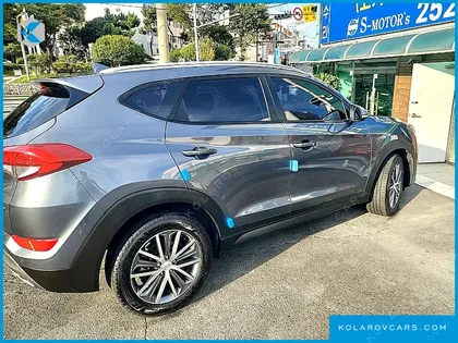 HYUNDAI TUCSON DIESEL 2.0 2WD