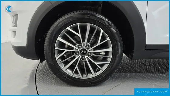HYUNDAI TUCSON GASOLINE 1.6 TURBO 2WD