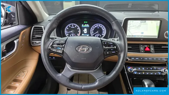 HYUNDAI GRANDEUR 3.3 CELEBRITY