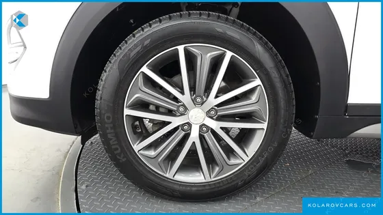HYUNDAI TUCSON DIESEL 1.7 2WD