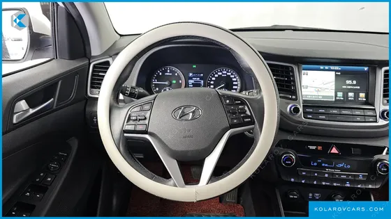 HYUNDAI TUCSON DIESEL 1.7 2WD