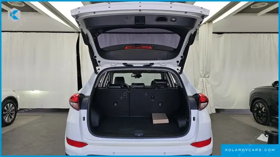 HYUNDAI TUCSON DIESEL 1.7 2WD