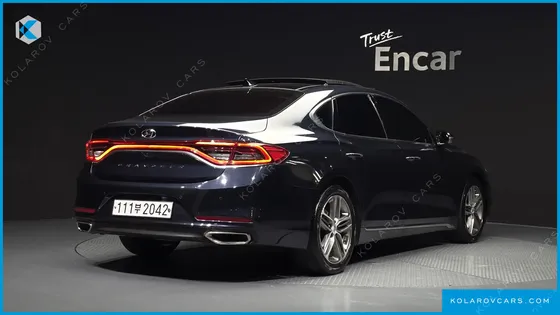 HYUNDAI GRANDEUR 2.2 DIESEL PREMIUM