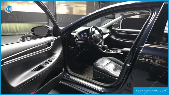 HYUNDAI GRANDEUR 2.2 DIESEL PREMIUM