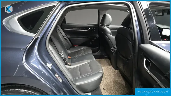 HYUNDAI GRANDEUR 2.2 DIESEL PREMIUM