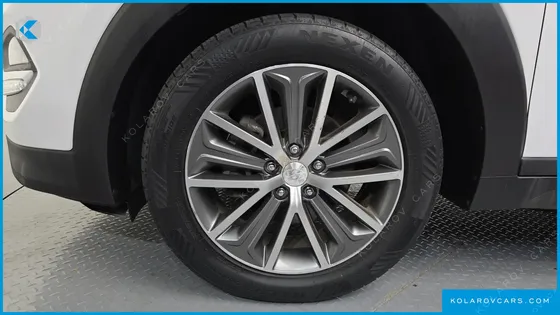 HYUNDAI TUCSON DIESEL 1.7 2WD