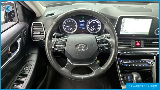 HYUNDAI GRANDEUR 2.4 PREMIUM