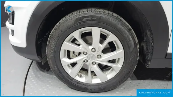 HYUNDAI TUCSON DIESEL 1.6 2WD