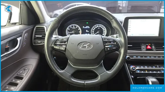 HYUNDAI GRANDEUR 3.0 PREMIUM