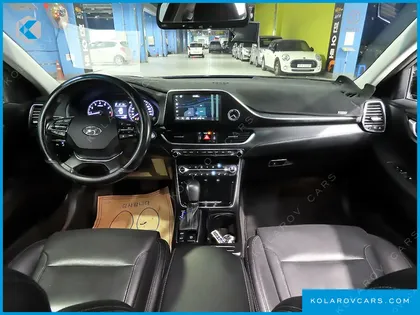 HYUNDAI GRANDEUR 2.4 PREMIUM