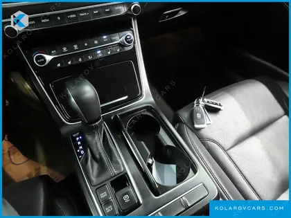HYUNDAI GRANDEUR 2.4 PREMIUM