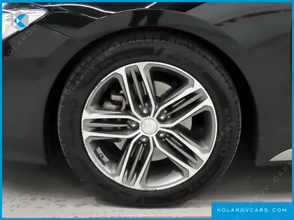 HYUNDAI GRANDEUR 2.4 PREMIUM