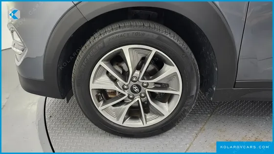 HYUNDAI TUCSON DIESEL 2.0 2WD