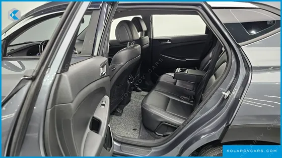HYUNDAI TUCSON DIESEL 2.0 2WD