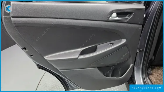 HYUNDAI TUCSON DIESEL 2.0 2WD