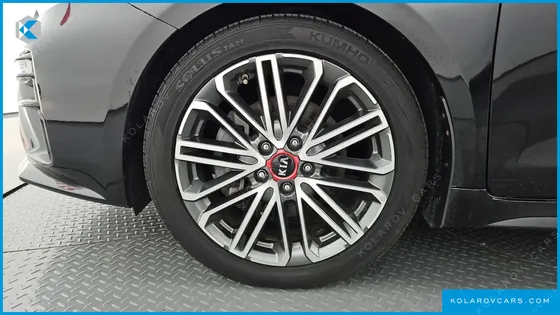KIA K3 5DOOR GT PLUS