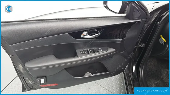 KIA K3 5DOOR GT PLUS
