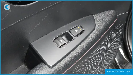 KIA K3 5DOOR GT PLUS