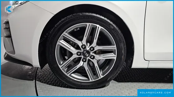 KIA K3 NOBLESSE