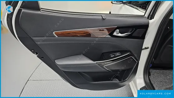 KIA K7 3.0 LPI  NOBLESSE(DISABLED)